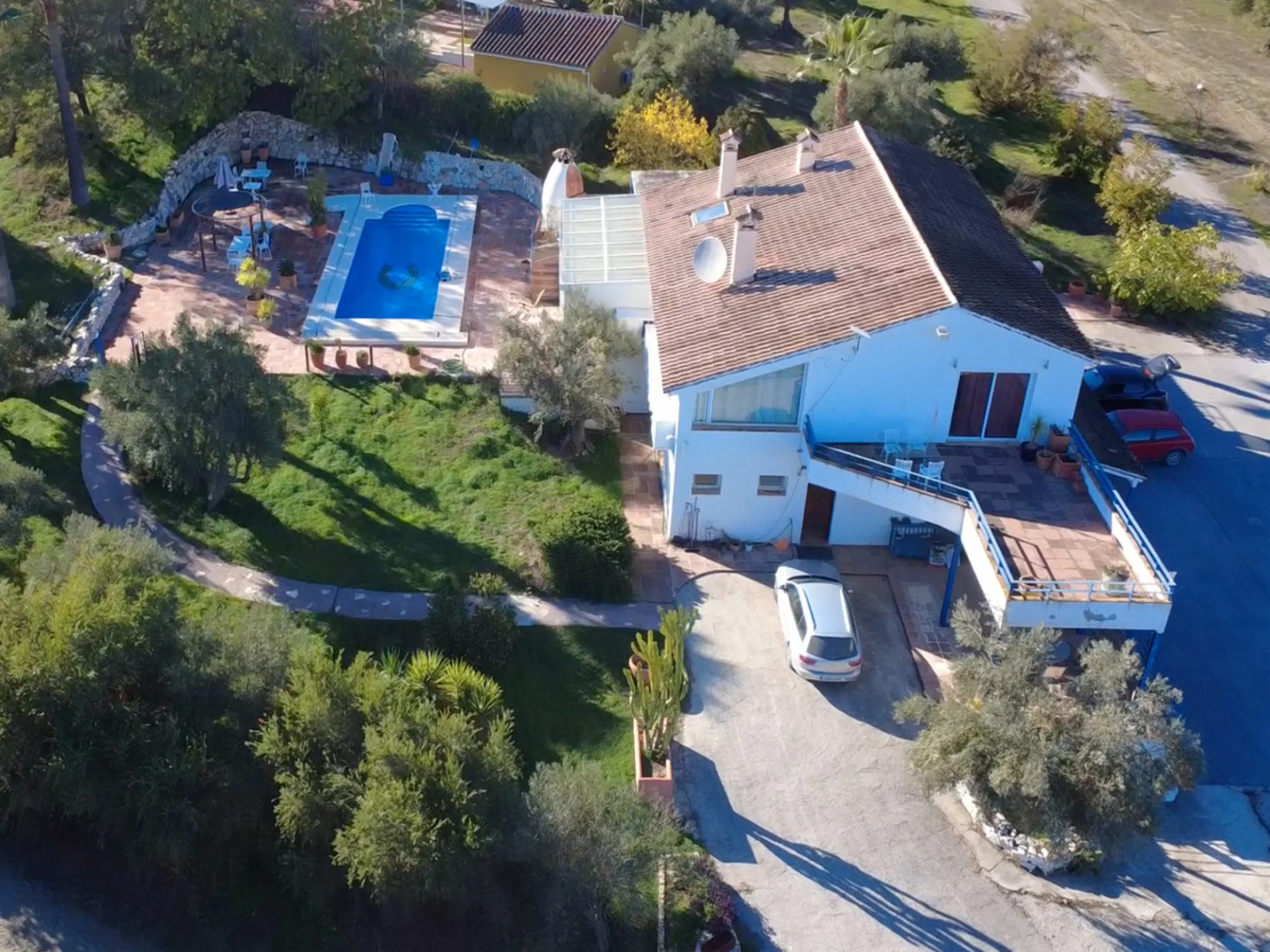 Exceptional equestrian estate for sale in Coín with four independent homes and full professional facilities.