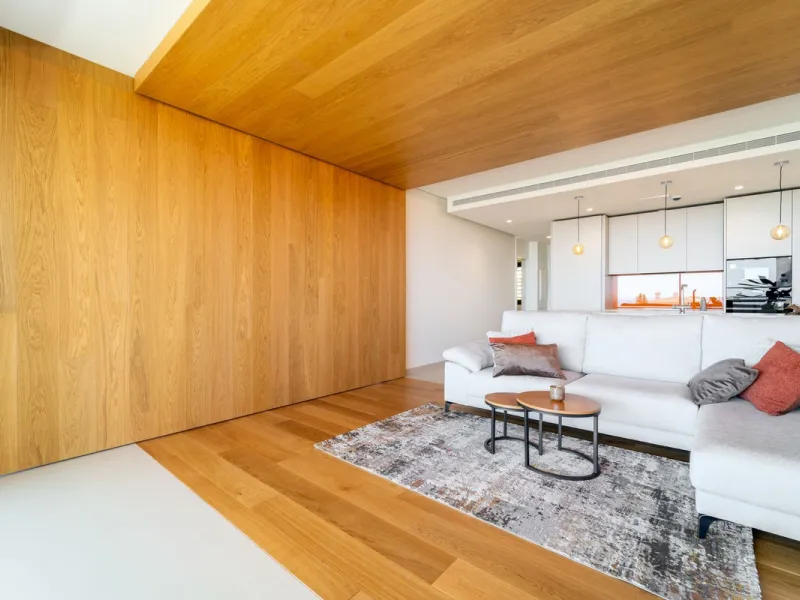 Brand new luxury south east facing apartment, located in the exclusive urbanization of Reserva del Higuerón, with 2 bedrooms, 2 bathrooms, spacious living-dining room, open plan kitchen fully furnished and equipped with electricial appliances from Bosch, 