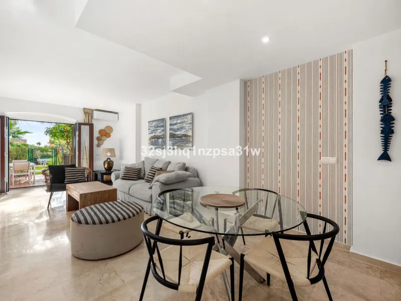 NEW EXCLUSIVE LISTING - SOLE AGENCY