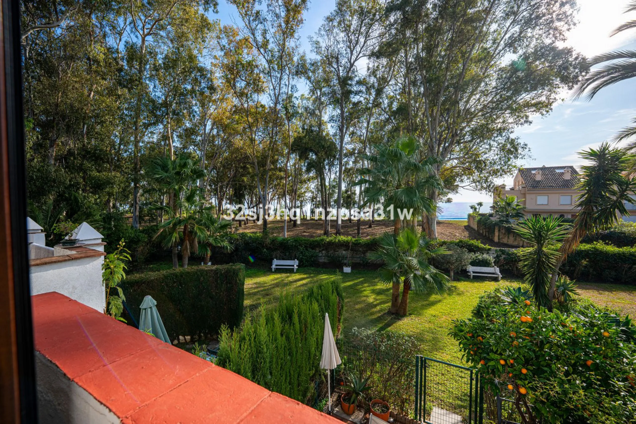 NEW EXCLUSIVE LISTING - SOLE AGENCY