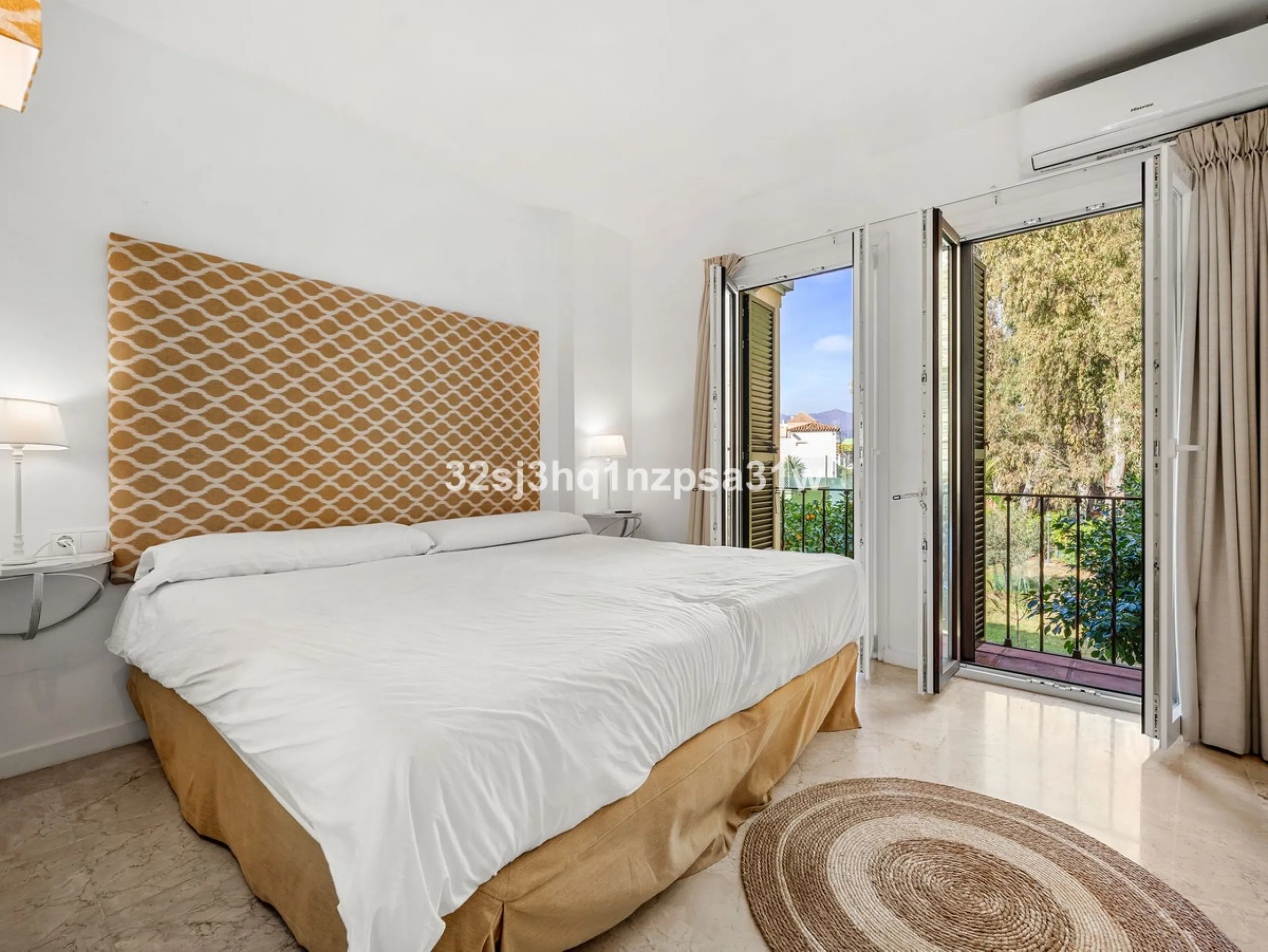 NEW EXCLUSIVE LISTING - SOLE AGENCY