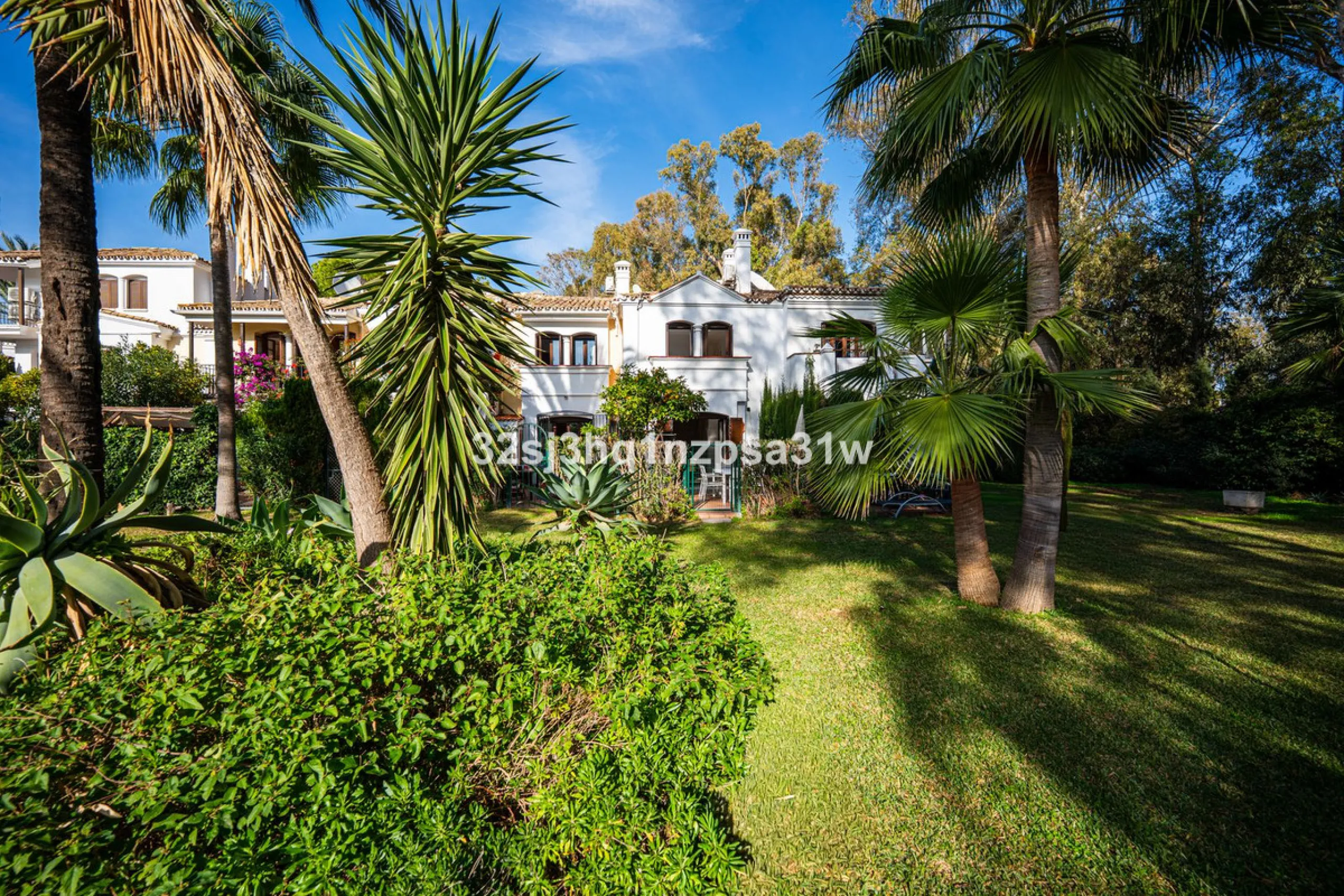 NEW EXCLUSIVE LISTING - SOLE AGENCY