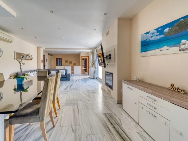 This Luxurious Spacious Fully Detached Villa in an Oasis of Tranquillity with Luxury Resort Amenities