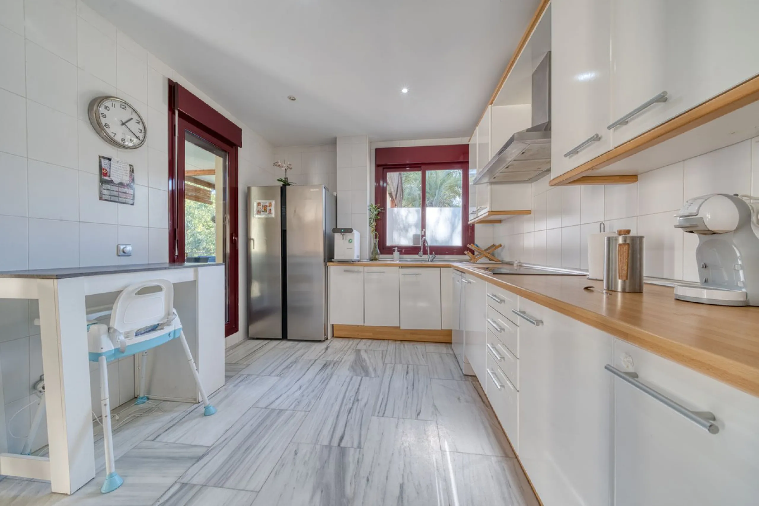 This Luxurious Spacious Fully Detached Villa in an Oasis of Tranquillity with Luxury Resort Amenities