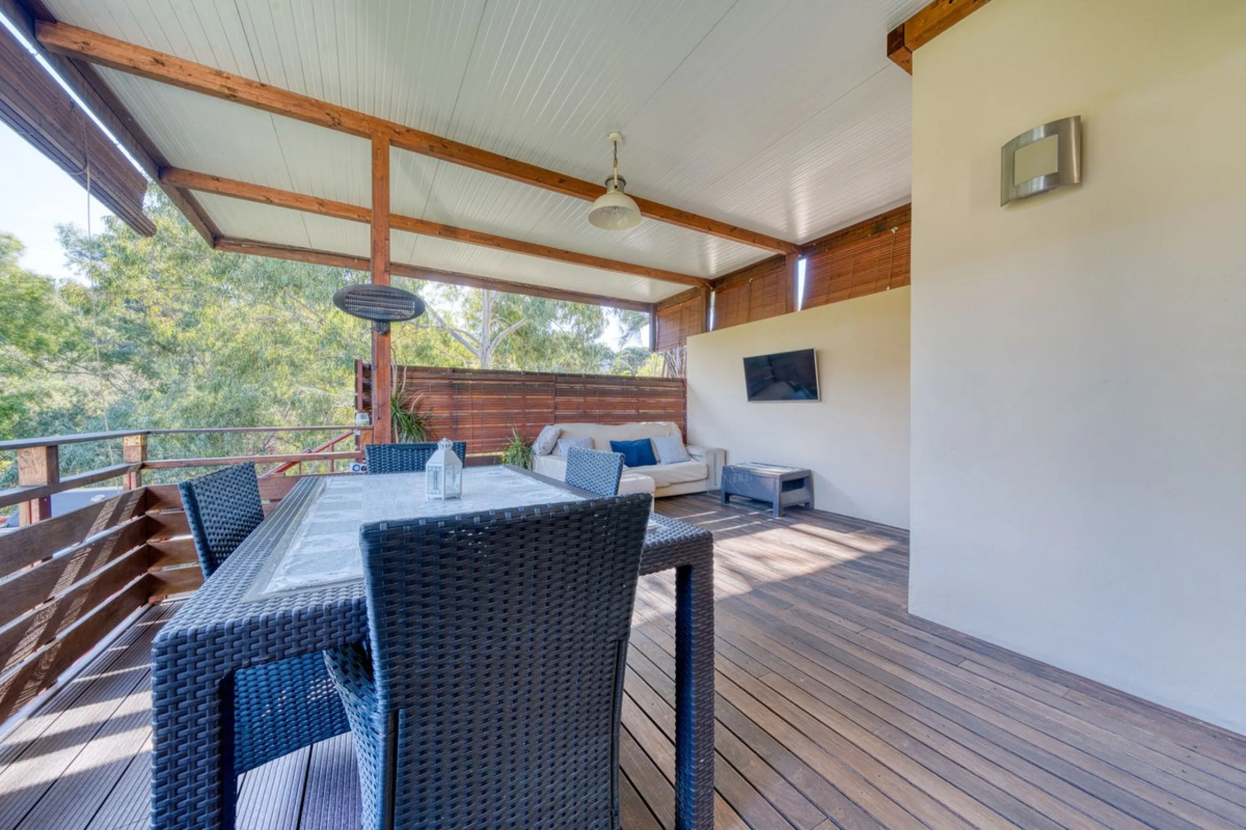 This Luxurious Spacious Fully Detached Villa in an Oasis of Tranquillity with Luxury Resort Amenities