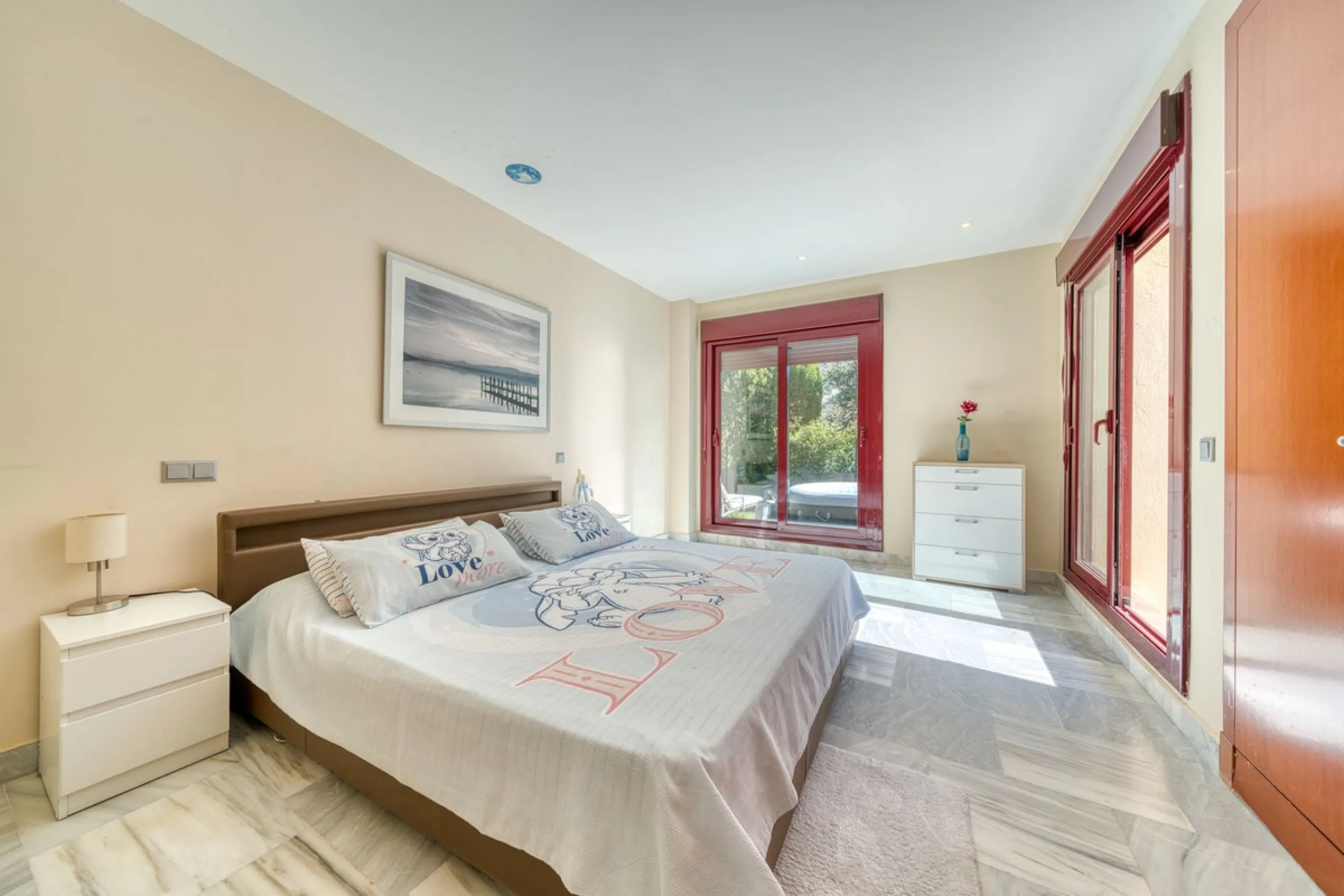 This Luxurious Spacious Fully Detached Villa in an Oasis of Tranquillity with Luxury Resort Amenities