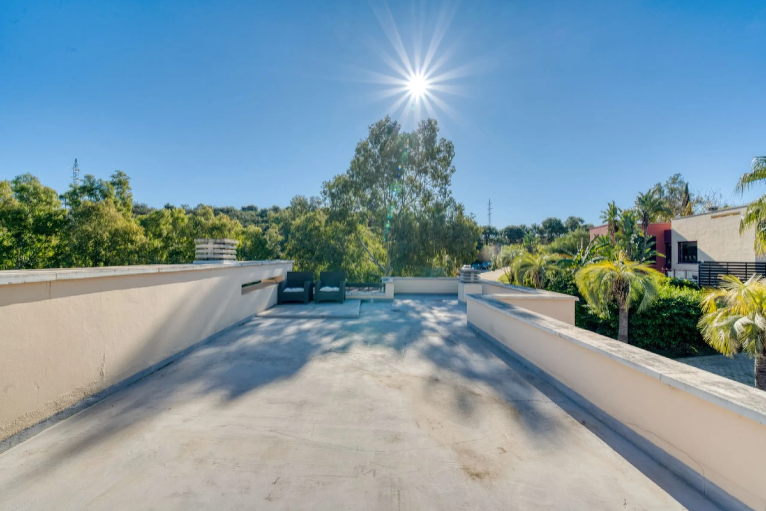 This Luxurious Spacious Fully Detached Villa in an Oasis of Tranquillity with Luxury Resort Amenities