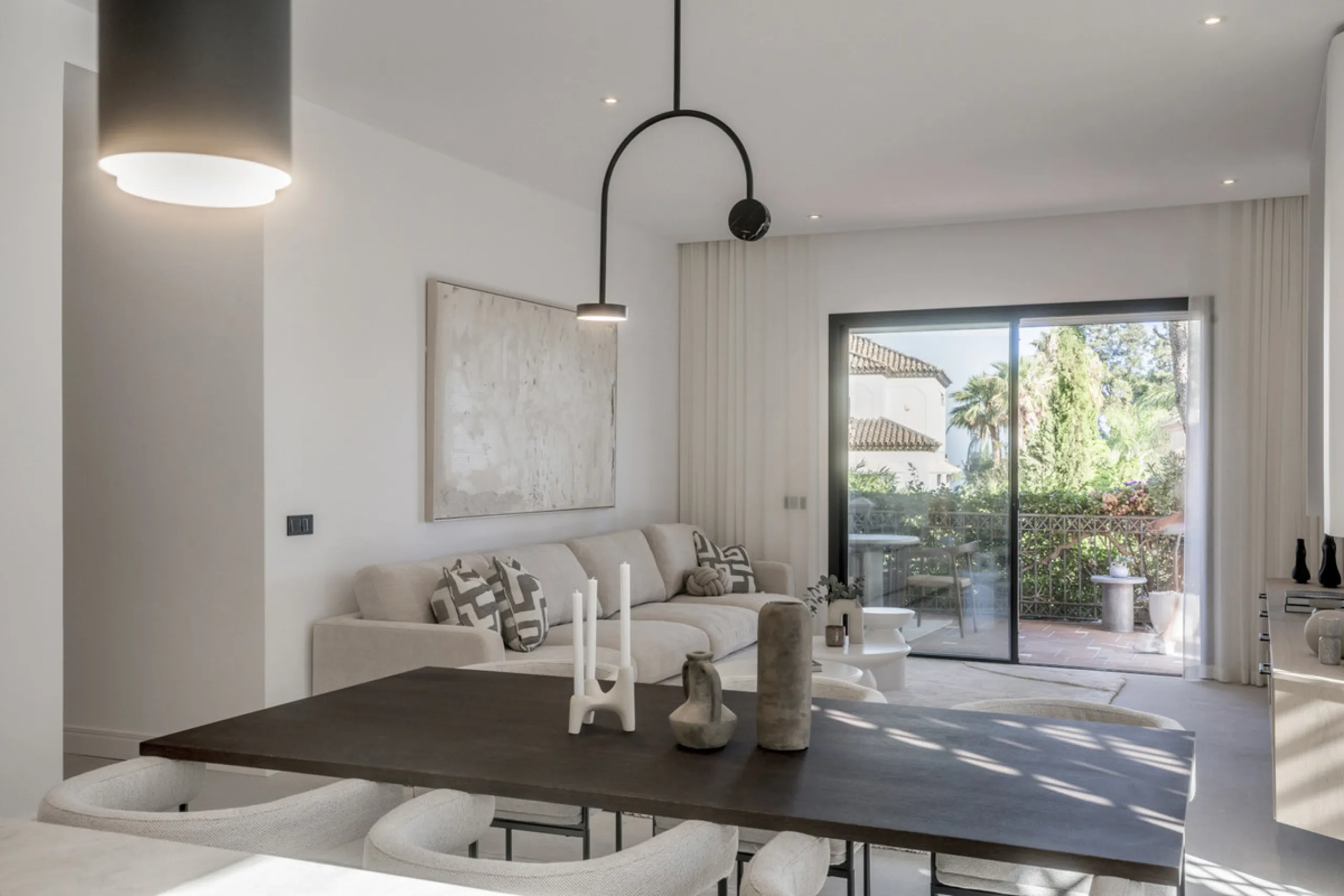 Apartment - Ground Floor Apartment в продаже в Marbella, Málaga. В доме 3 спален и 3 ванных комнат. Площадь дома 145 м²