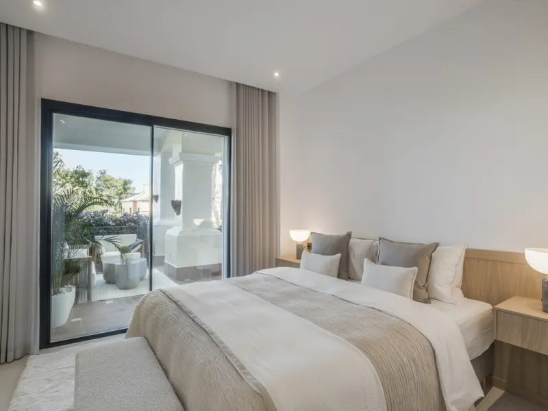 Apartment - Ground Floor Apartment в продаже в Marbella, Málaga. В доме 3 спален и 3 ванных комнат. Площадь дома 145 м²