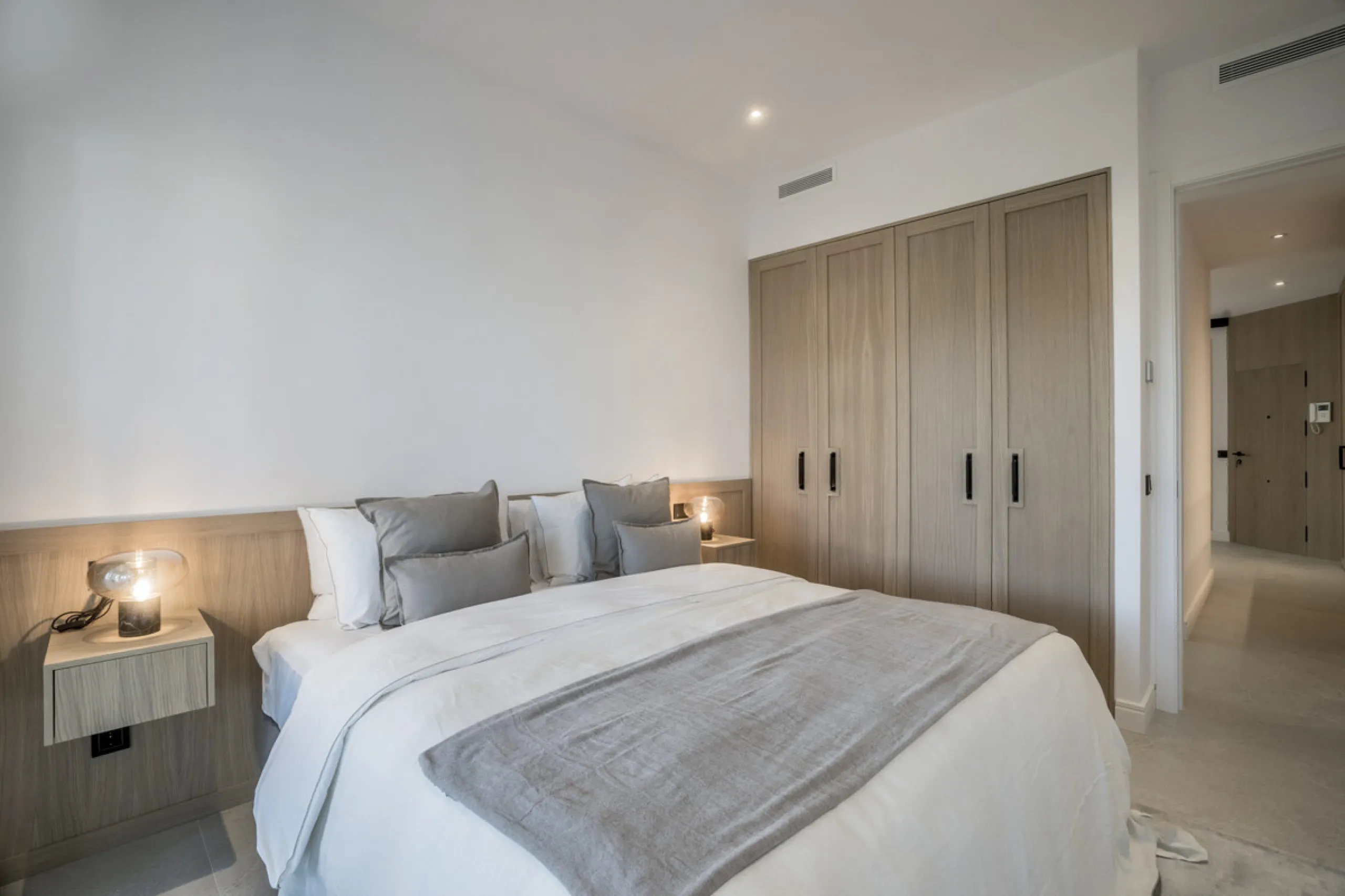Apartment - Ground Floor Apartment в продаже в Marbella, Málaga. В доме 3 спален и 3 ванных комнат. Площадь дома 145 м²