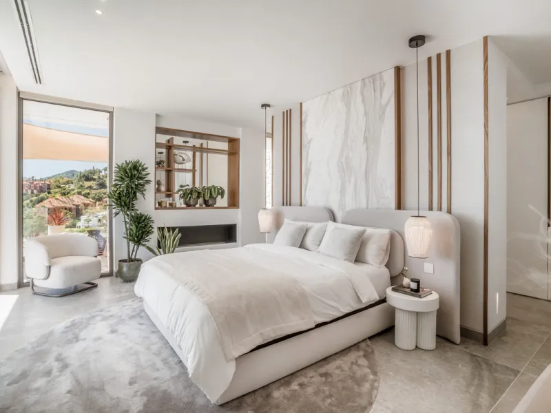 House - Detached Villa в продаже в Benahavís, Málaga. В доме 6 спален и 9 ванных комнат. Площадь дома 943 м². Площадь участка 960 м²