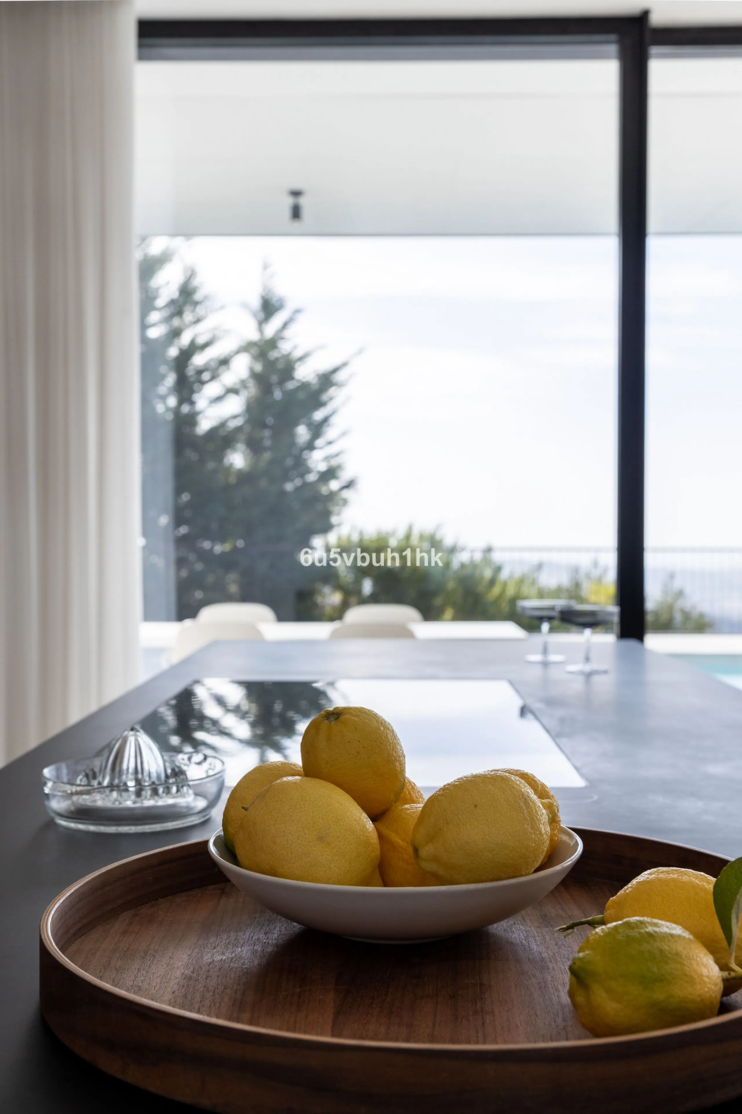 House - Detached Villa в продаже в Mijas, Málaga. В доме 4 спален и 4 ванных комнат. Площадь дома 400 м². Площадь участка 2055 м²