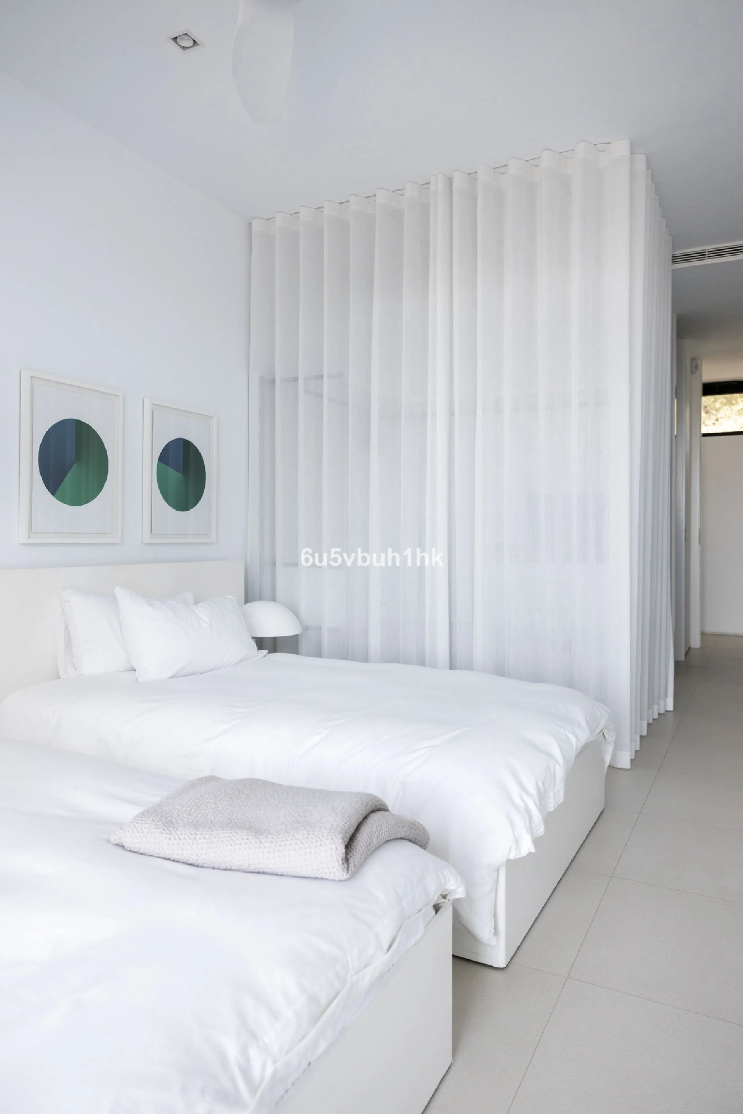 House - Detached Villa в продаже в Mijas, Málaga. В доме 4 спален и 4 ванных комнат. Площадь дома 400 м². Площадь участка 2055 м²