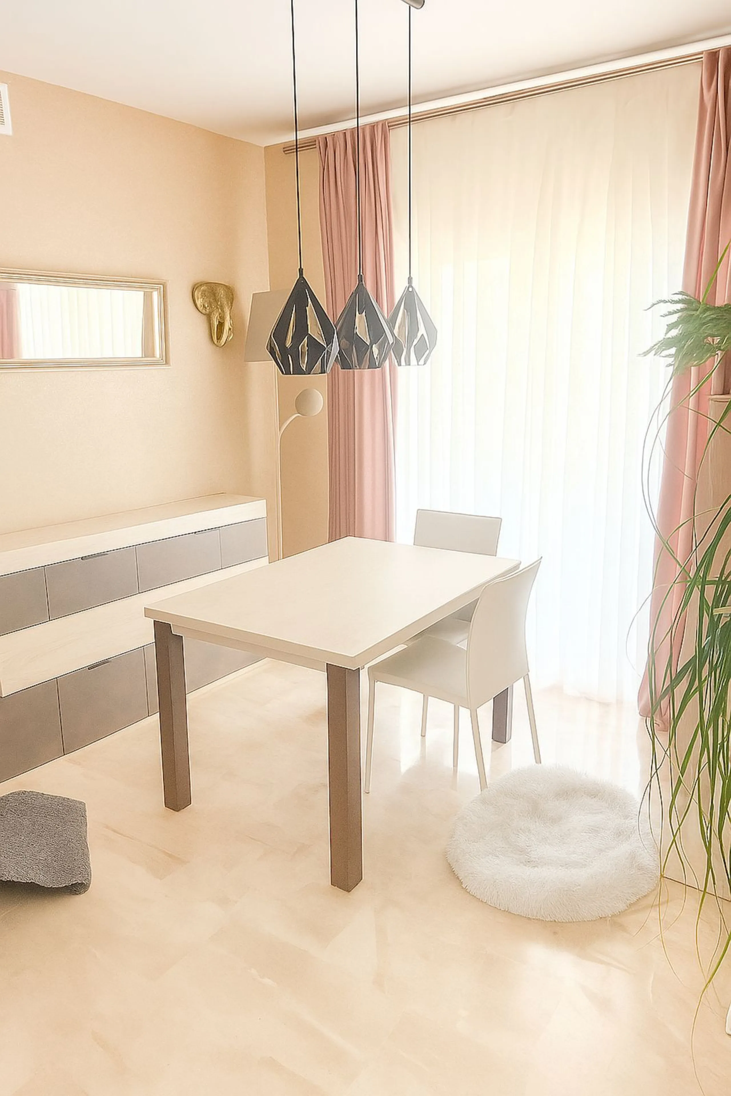 Apartment - Penthouse в продаже в Mijas, Málaga. В доме 3 спален и 2 ванных комнат. Площадь дома 120 м²