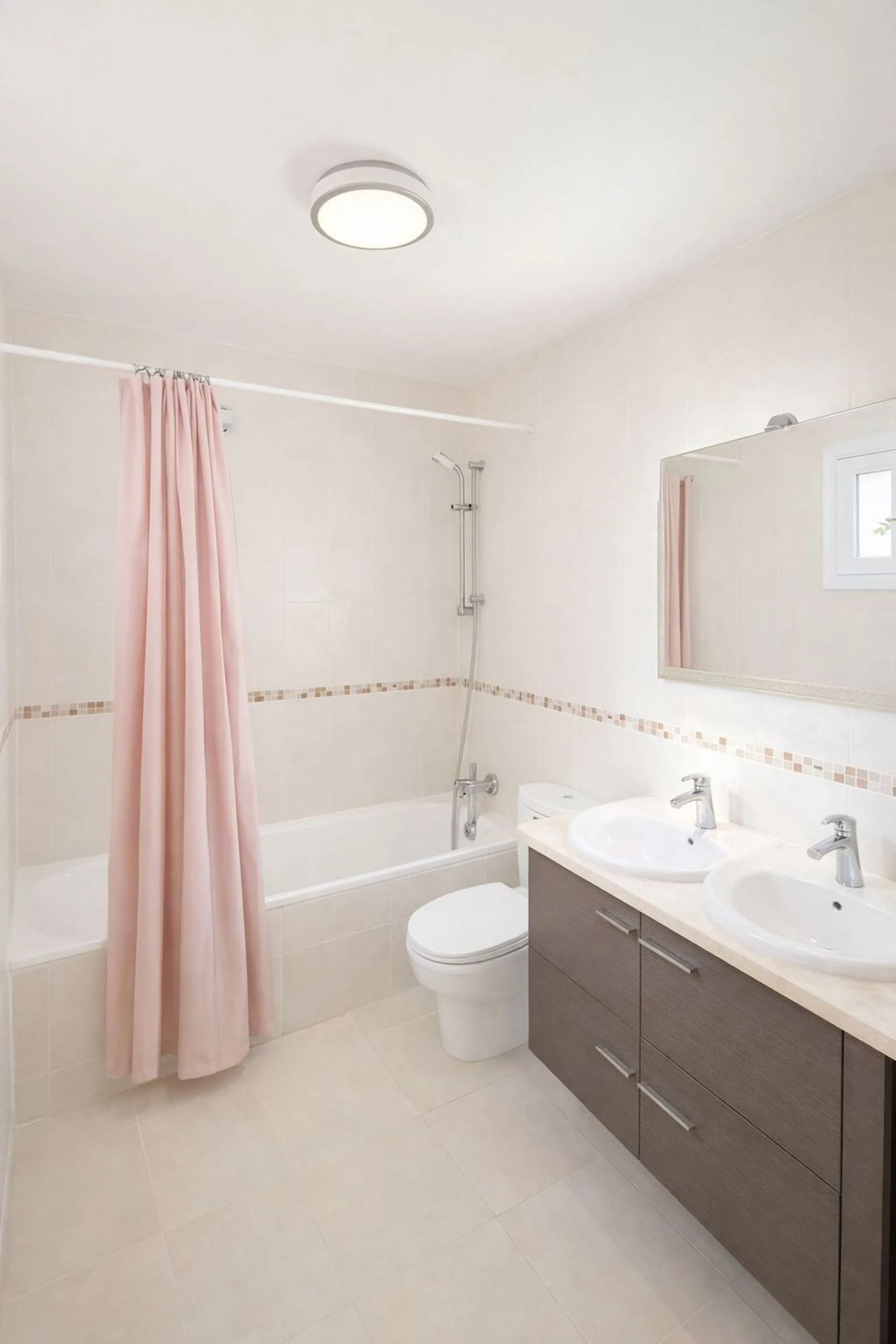 Apartment - Penthouse в продаже в Mijas, Málaga. В доме 3 спален и 2 ванных комнат. Площадь дома 120 м²