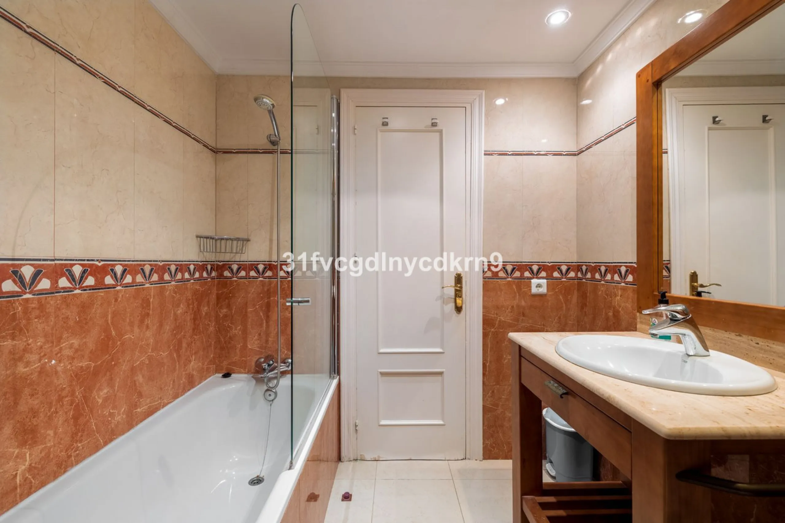 Stunning Townhouse frontline Port and beach! *with tourist license *