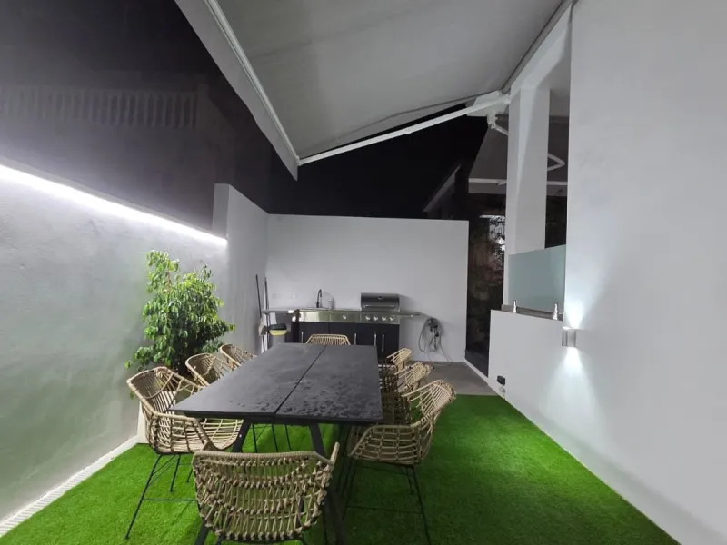 Unique opportunity to purchase an independent house within walking distance to all amenities, beach and golf in La Cala de Mijas.