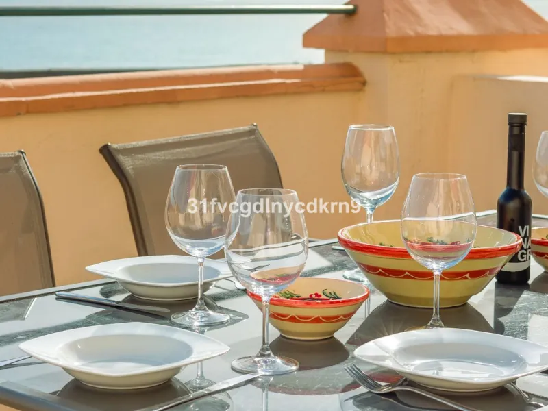 Stunning Townhouse frontline Port and beach! *with tourist license *