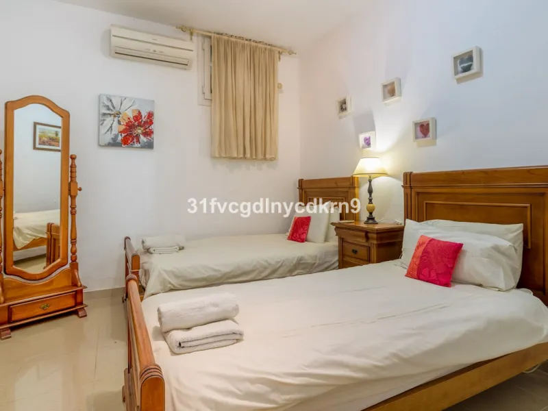Stunning Townhouse frontline Port and beach! *with tourist license *