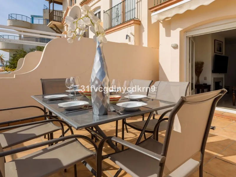 Stunning Townhouse frontline Port and beach! *with tourist license *