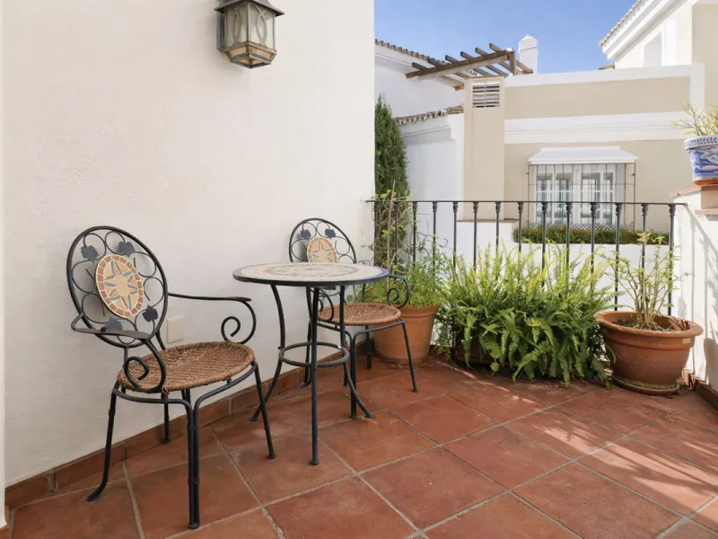 Panoramic views from this beautiful,  fully reformed 3 bed townhouse in the in the sought after village of La Heredia.