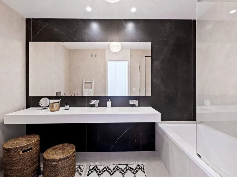 Apartment - Middle Floor Apartment в продаже в Benahavís, Málaga. В доме 2 спален и 2 ванных комнат. Площадь дома 112 м²
