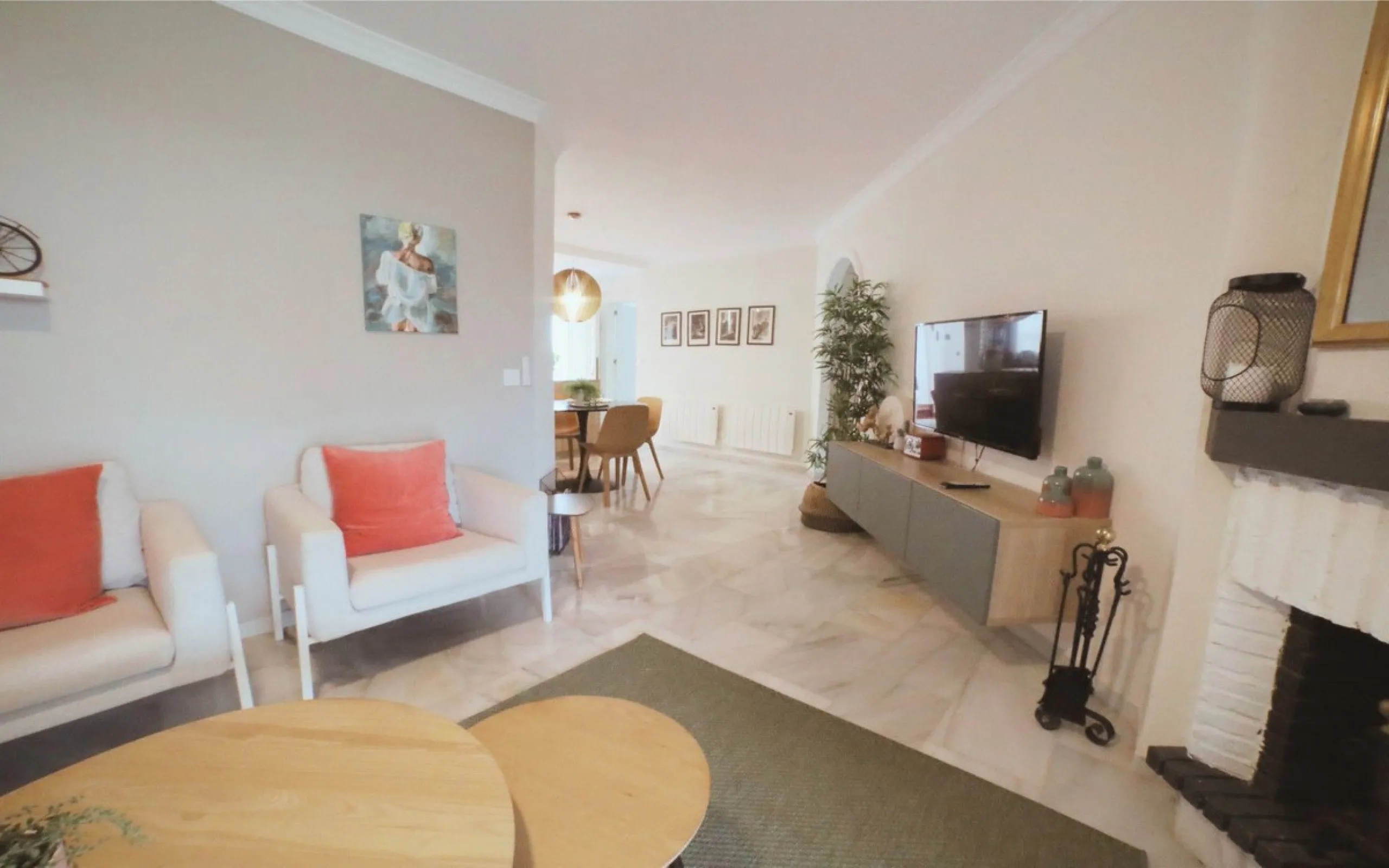Apartment - Ground Floor Apartment в продаже в Mijas, Málaga. В доме 2 спален и 2 ванных комнат. Площадь дома 82 м²