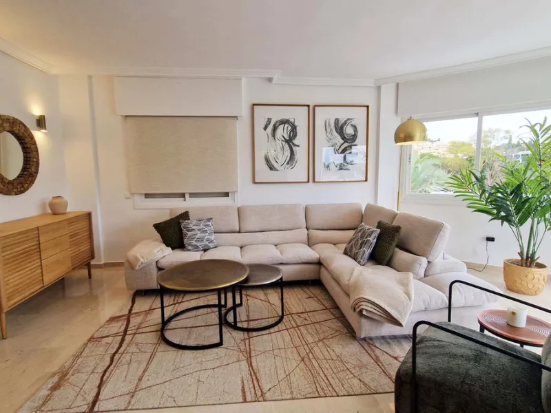 Apartment - Penthouse в продаже в Benalmadena, Málaga. В доме 3 спален и 2 ванных комнат. Площадь дома 122 м²