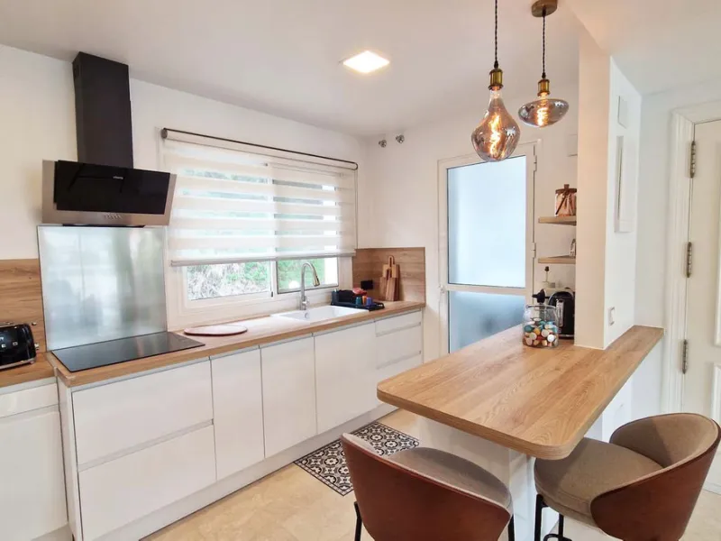 Apartment - Penthouse в продаже в Benalmadena, Málaga. В доме 3 спален и 2 ванных комнат. Площадь дома 122 м²