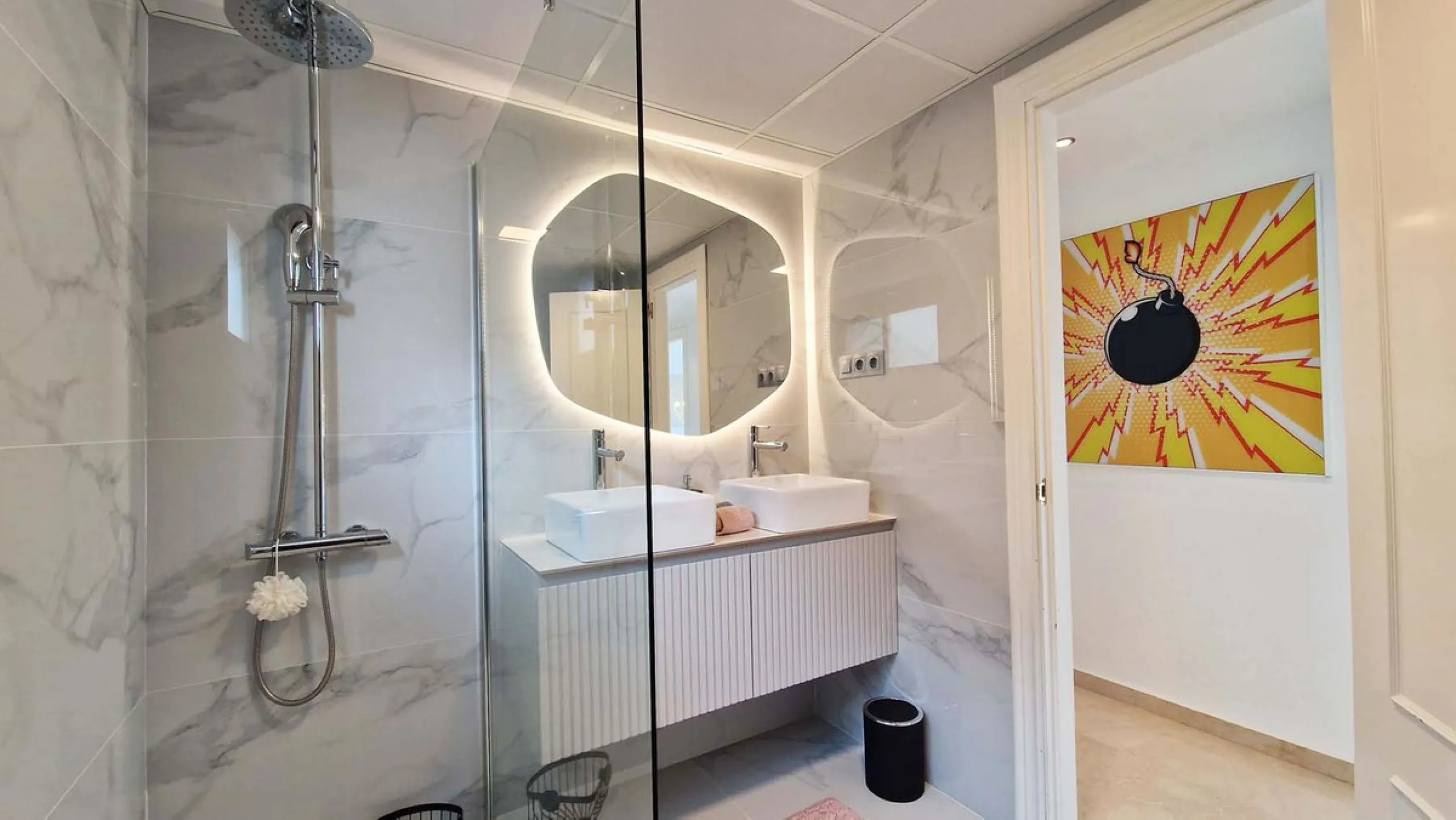 Apartment - Penthouse в продаже в Benalmadena, Málaga. В доме 3 спален и 2 ванных комнат. Площадь дома 122 м²