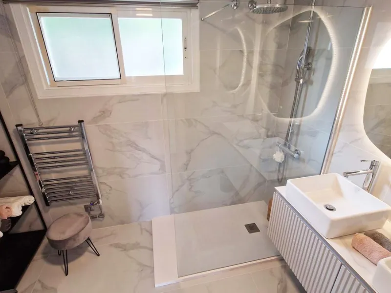 Apartment - Penthouse в продаже в Benalmadena, Málaga. В доме 3 спален и 2 ванных комнат. Площадь дома 122 м²