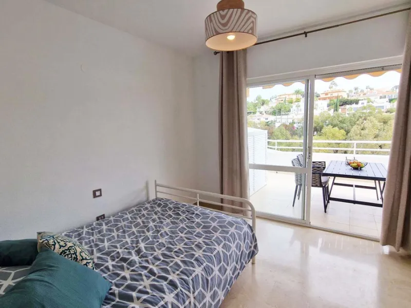 Apartment - Penthouse в продаже в Benalmadena, Málaga. В доме 3 спален и 2 ванных комнат. Площадь дома 122 м²