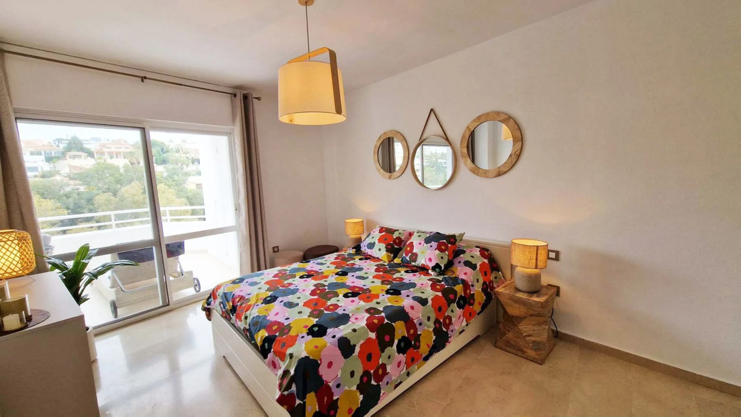 Apartment - Penthouse в продаже в Benalmadena, Málaga. В доме 3 спален и 2 ванных комнат. Площадь дома 122 м²
