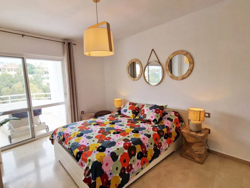 Apartment - Penthouse в продаже в Benalmadena, Málaga. В доме 3 спален и 2 ванных комнат. Площадь дома 122 м²