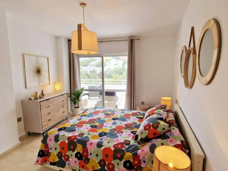Apartment - Penthouse в продаже в Benalmadena, Málaga. В доме 3 спален и 2 ванных комнат. Площадь дома 122 м²