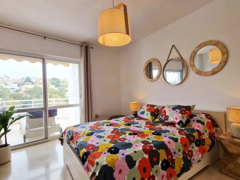 Apartment - Penthouse в продаже в Benalmadena, Málaga. В доме 3 спален и 2 ванных комнат. Площадь дома 122 м²
