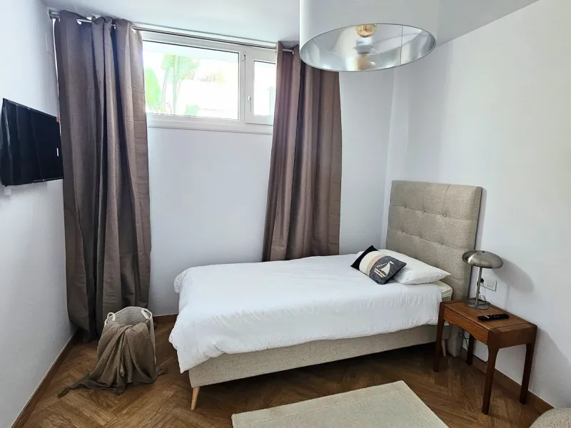 Unique opportunity to purchase an independent house within walking distance to all amenities, beach and golf in La Cala de Mijas.