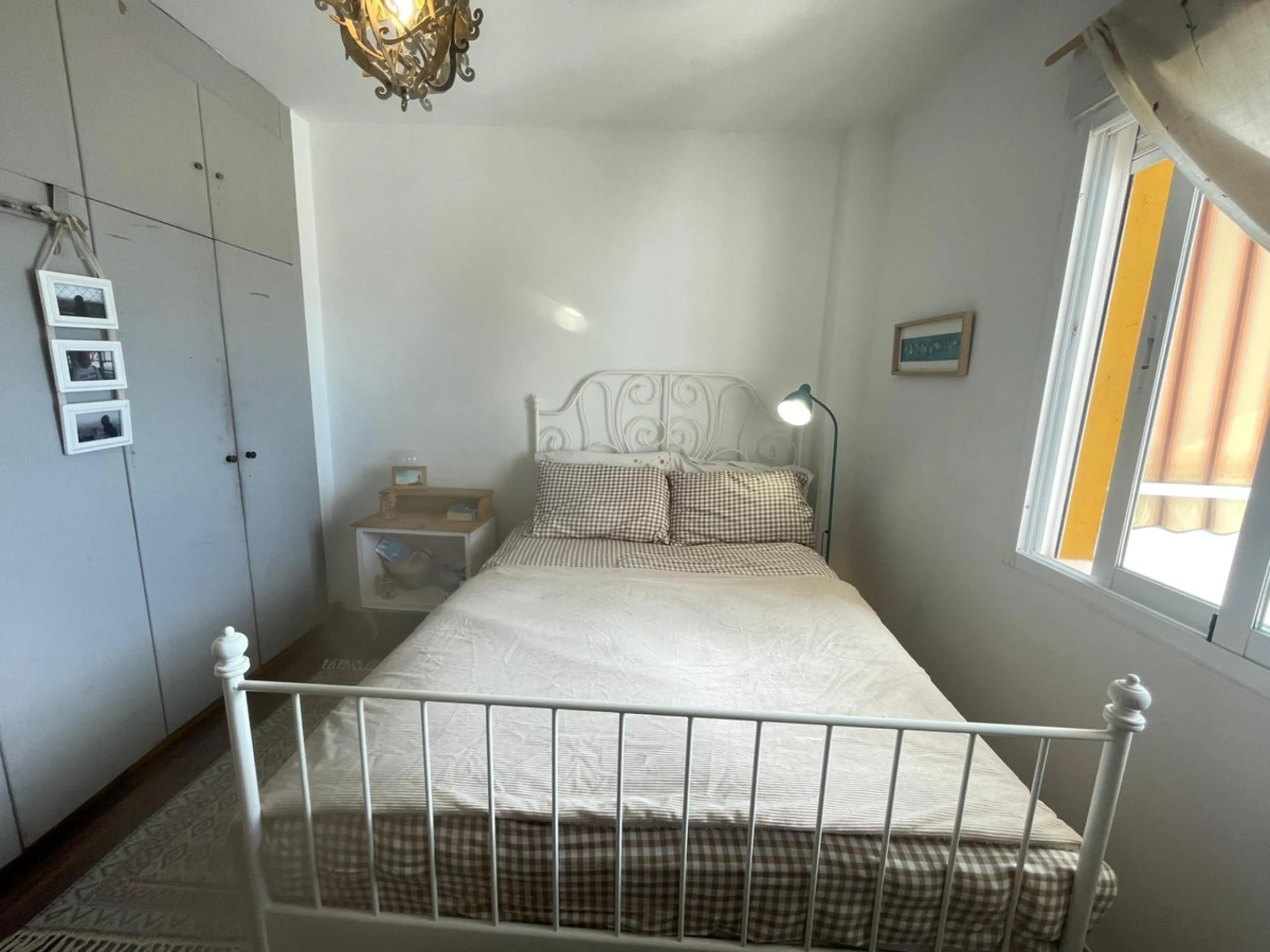 Apartment - Middle Floor Apartment в продаже в Benalmadena, Málaga. В доме 3 спален и 2 ванных комнат. Площадь дома 98 м²