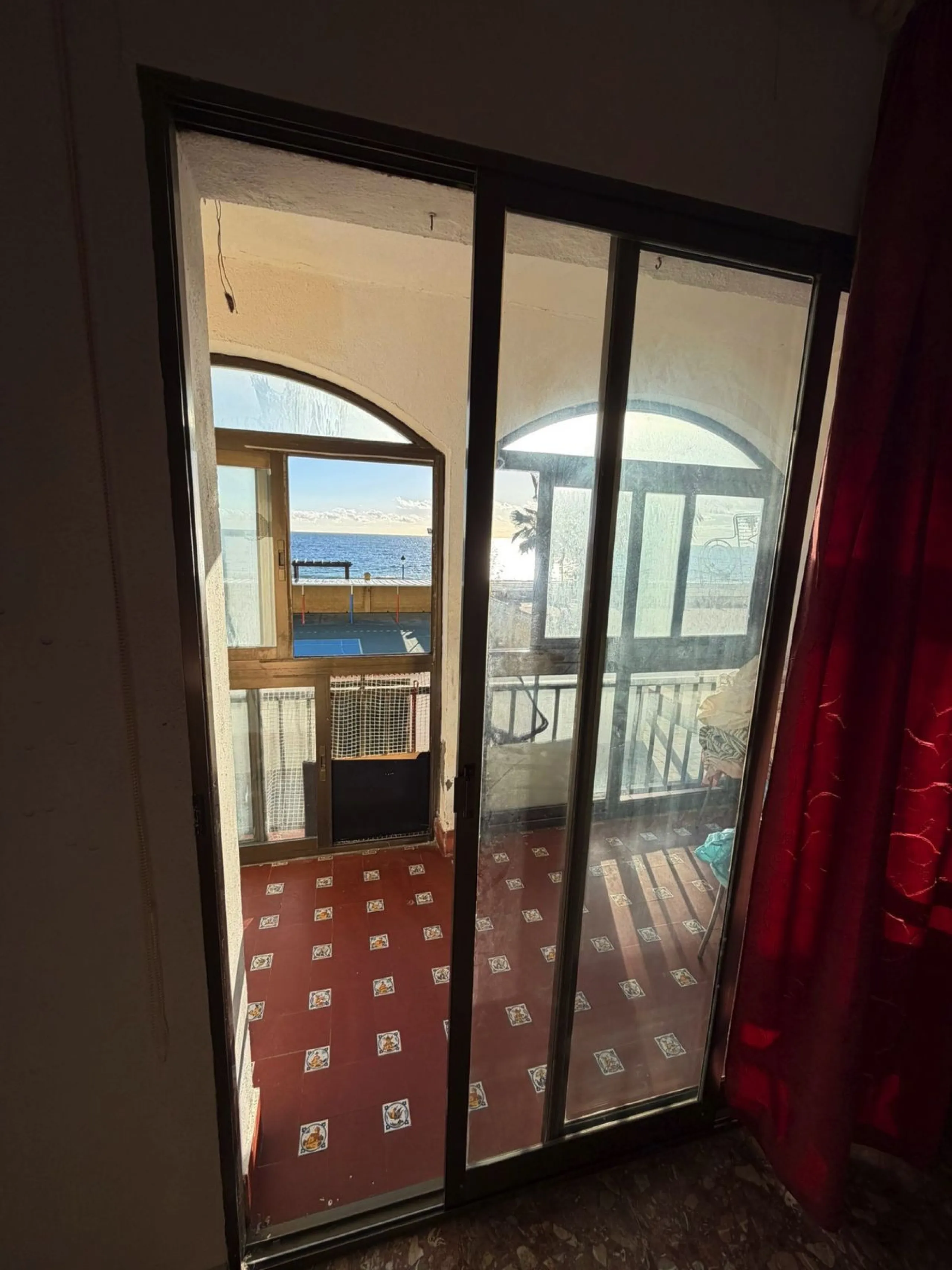 Bright and Spacious Apartment with Sea Views in a Prime Central Location – San Luis de Sabinillas, Manilva