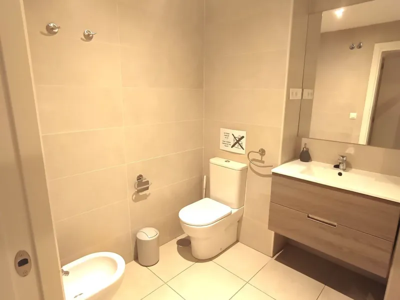 Apartment - Middle Floor Apartment в продаже в Marbella, Málaga. В доме 3 спален и 2 ванных комнат. Площадь дома 110 м²