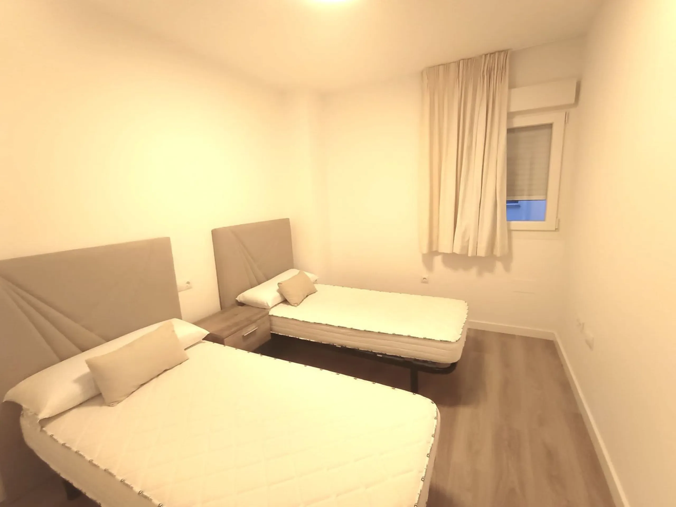Apartment - Middle Floor Apartment в продаже в Marbella, Málaga. В доме 3 спален и 2 ванных комнат. Площадь дома 110 м²