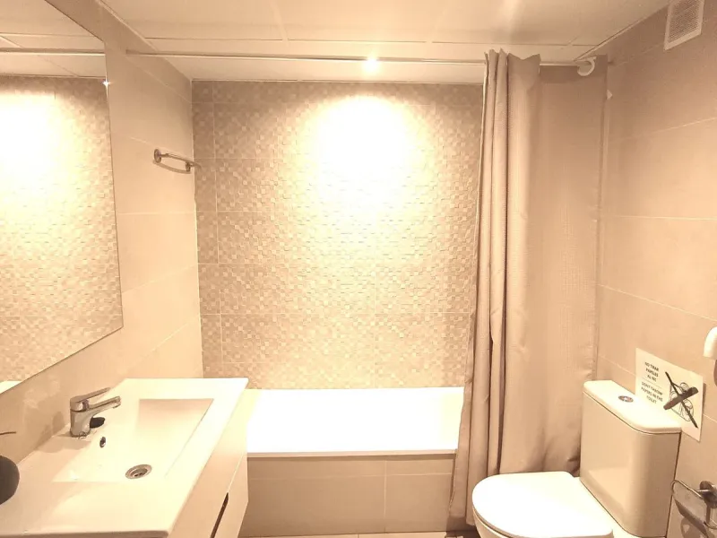Apartment - Middle Floor Apartment в продаже в Marbella, Málaga. В доме 3 спален и 2 ванных комнат. Площадь дома 110 м²