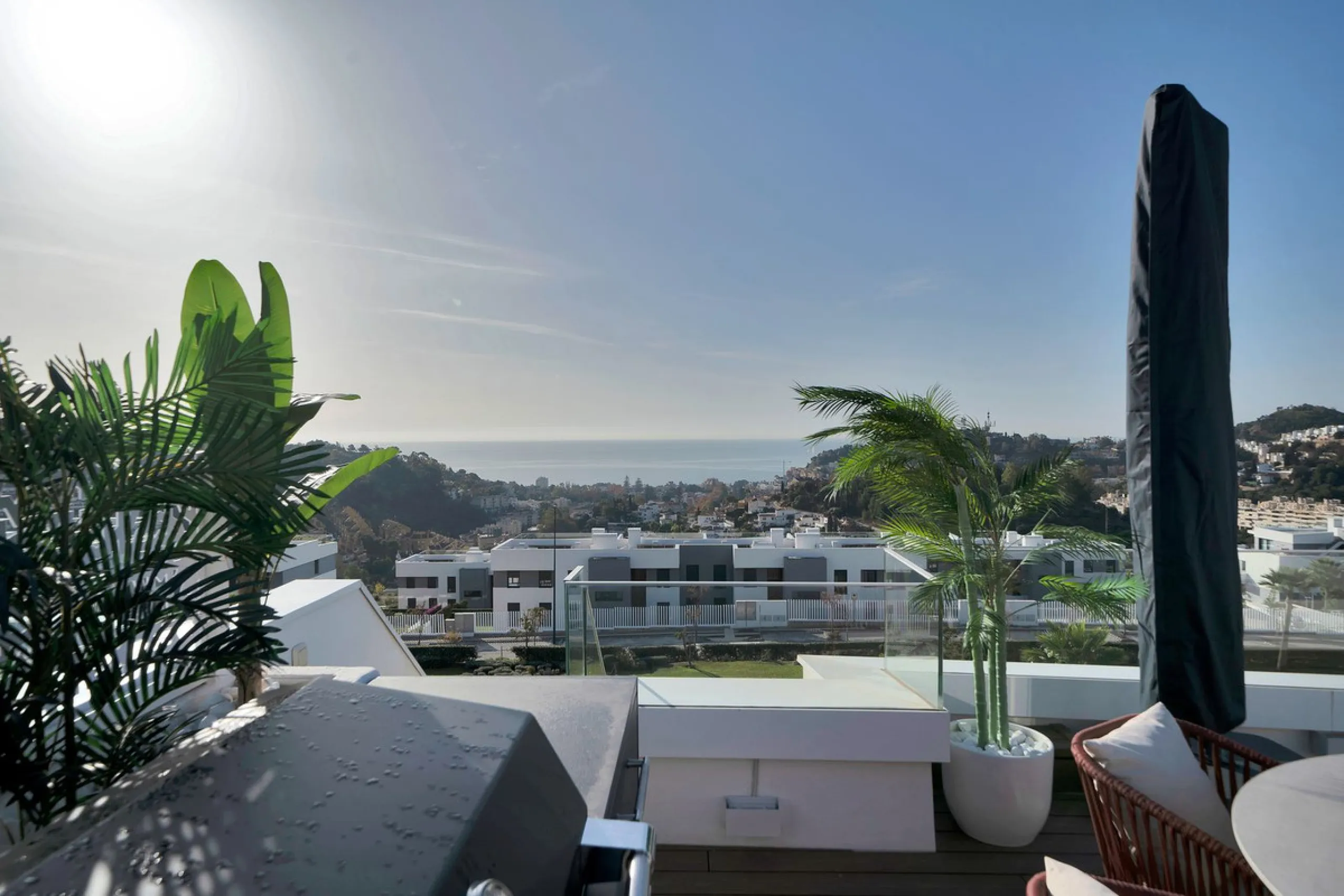Spectacular 4-Bedroom Penthouse with Private Rooftop Paradise with amazing views in Colinas del Limonar, Málaga.