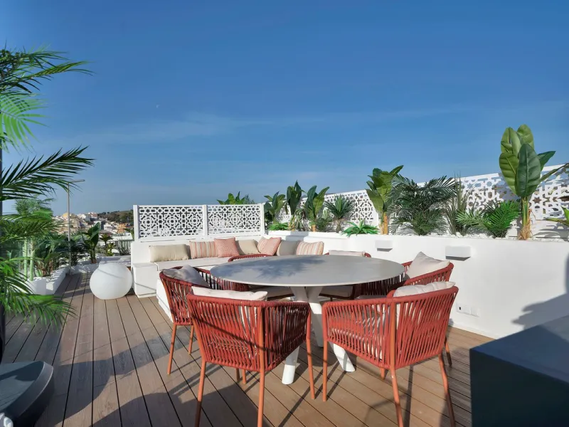 Spectacular 4-Bedroom Penthouse with Private Rooftop Paradise with amazing views in Colinas del Limonar, Málaga.