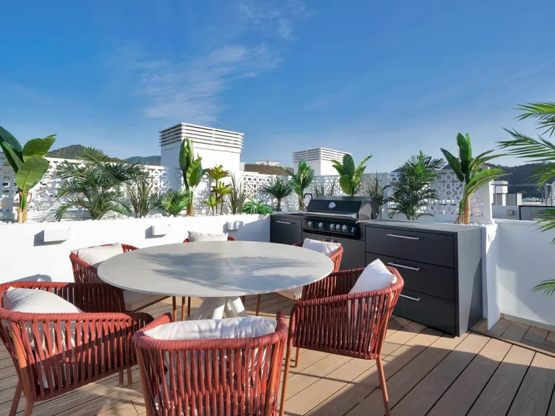 Spectacular 4-Bedroom Penthouse with Private Rooftop Paradise with amazing views in Colinas del Limonar, Málaga.