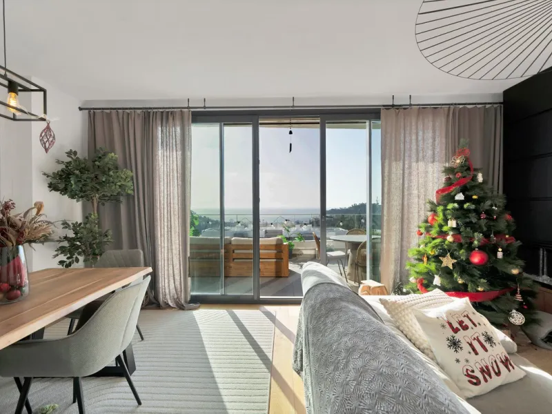 Spectacular 4-Bedroom Penthouse with Private Rooftop Paradise with amazing views in Colinas del Limonar, Málaga.