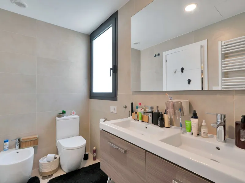Spectacular 4-Bedroom Penthouse with Private Rooftop Paradise with amazing views in Colinas del Limonar, Málaga.