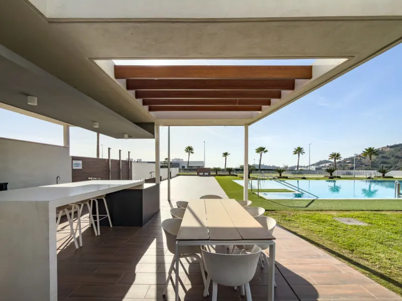 Spectacular 4-Bedroom Penthouse with Private Rooftop Paradise with amazing views in Colinas del Limonar, Málaga.