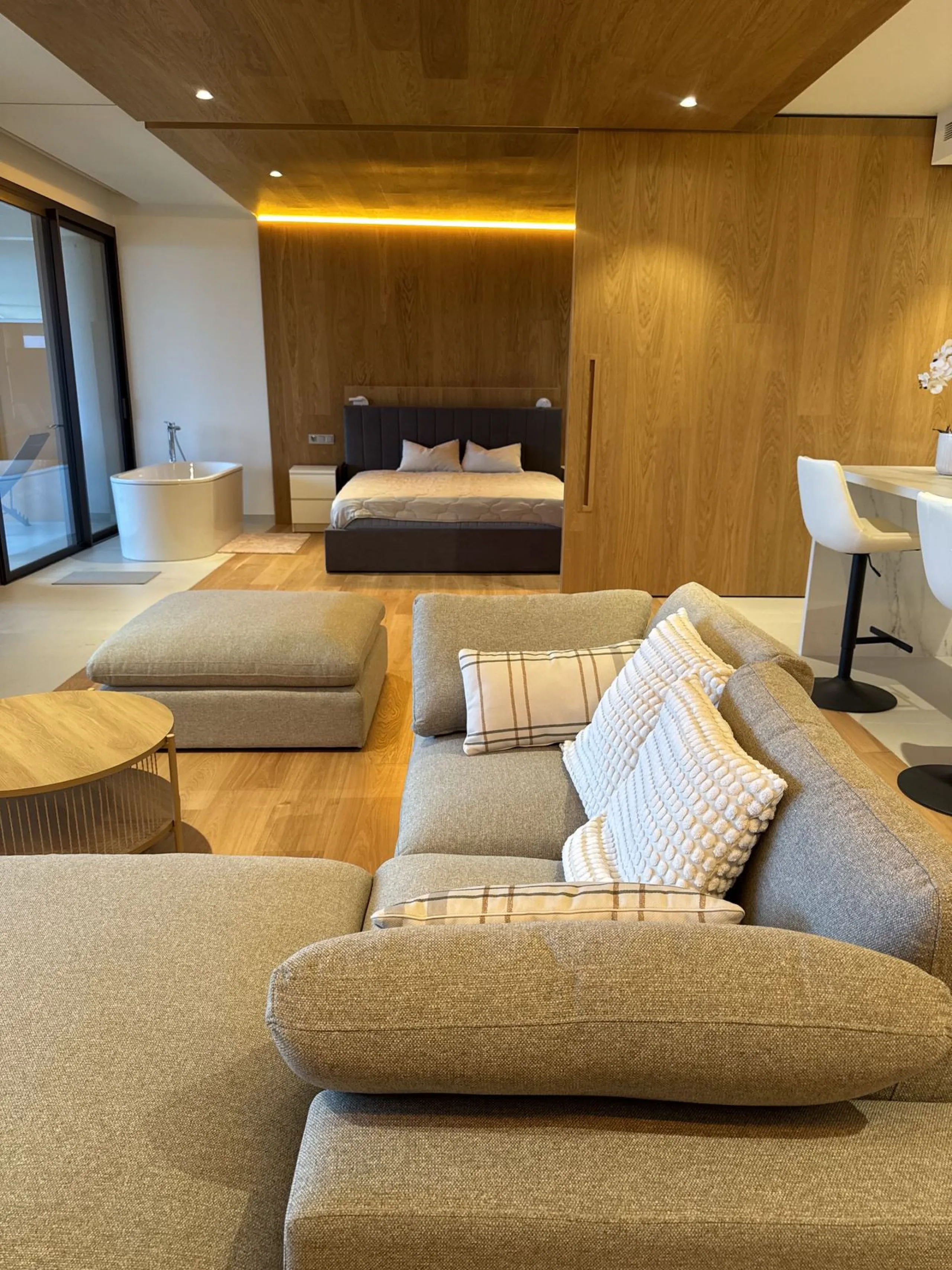Apartment - Middle Floor Apartment в продаже в Fuengirola, Málaga. В доме 3 спален и 2 ванных комнат. Площадь дома 114 м²