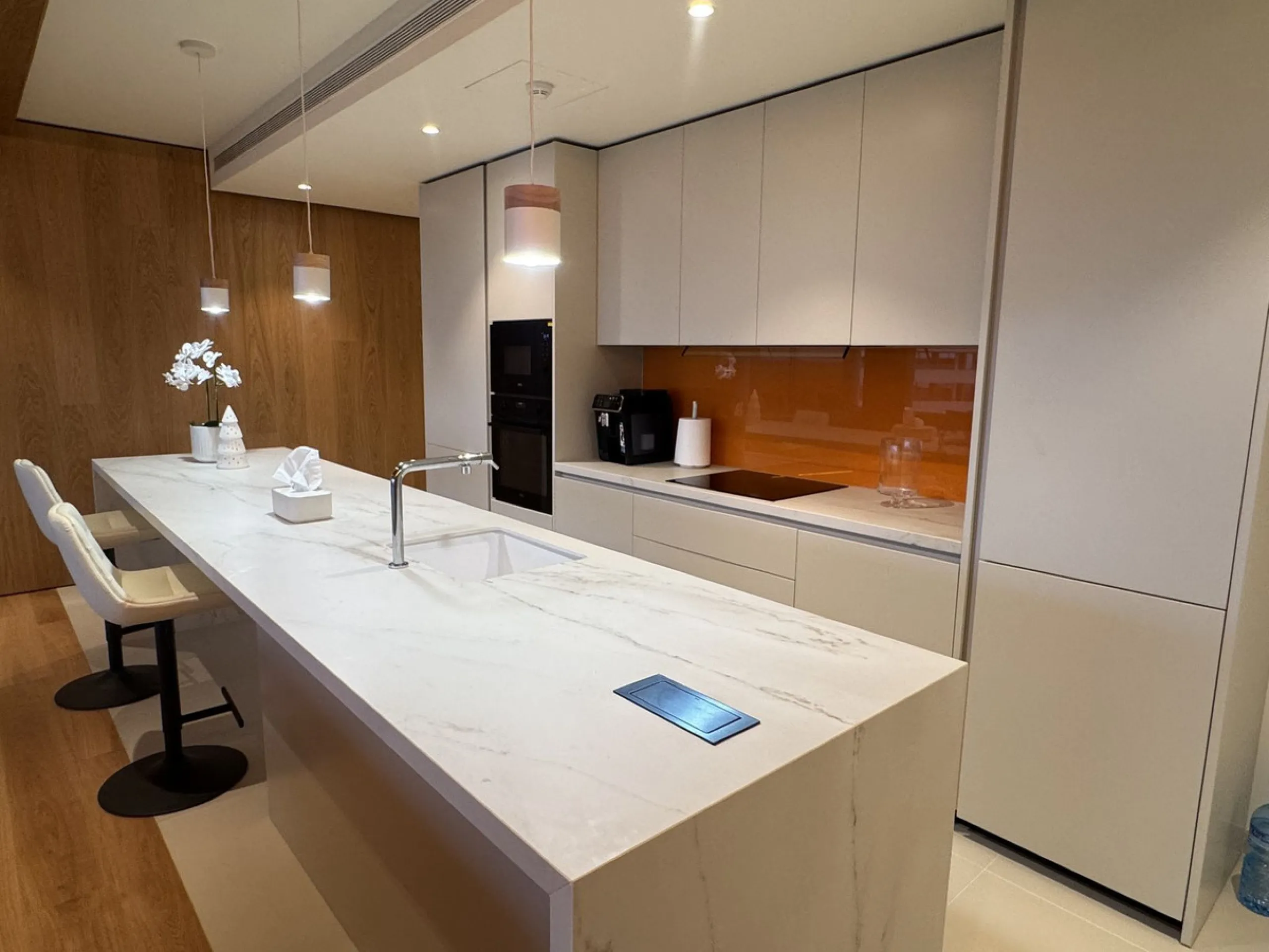 Apartment - Middle Floor Apartment в продаже в Fuengirola, Málaga. В доме 3 спален и 2 ванных комнат. Площадь дома 114 м²